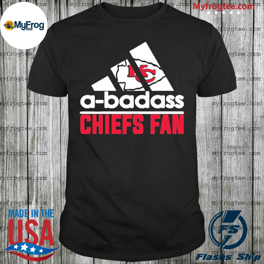 Official Kansas City Chiefs A Badass Chiefs Fan T-shirt
